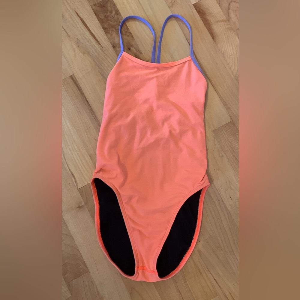 Jolyn swimsuit size 28
